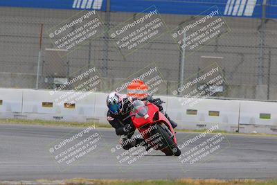 media/Oct-15-2022-Fastrack Riders (Sat) [[9a18b22502]]/Level2/Turn 9 1130am/